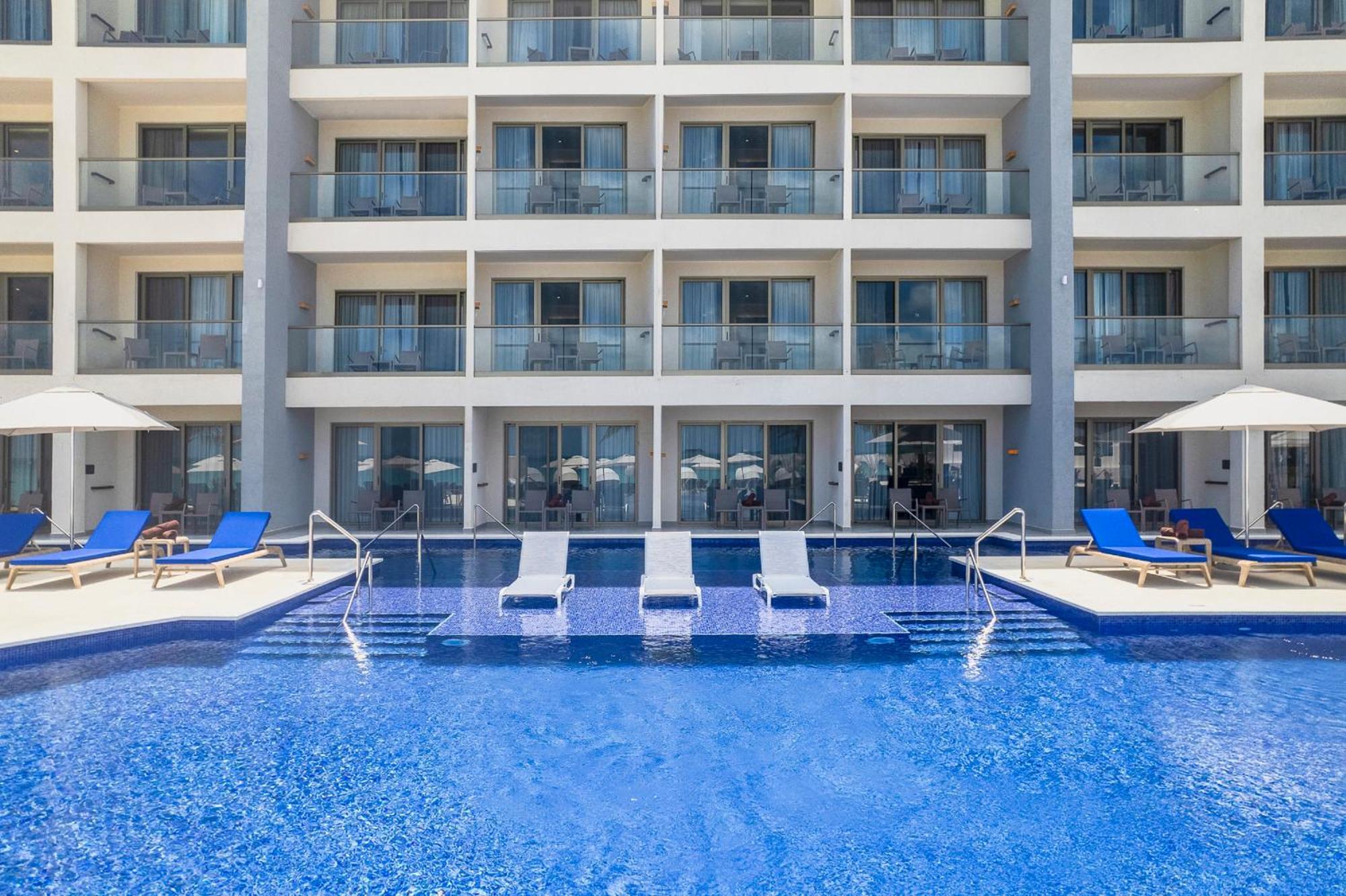 Royalton Chic Antigua, An Autograph Collection All-Inclusive Resort - Adults Only St. John's Exteriör bild